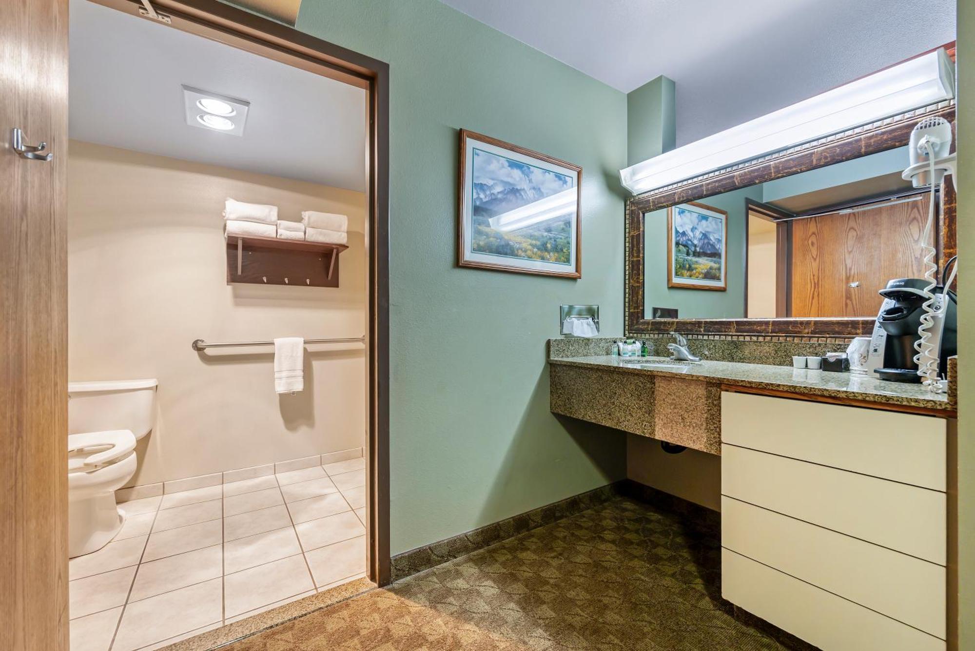Seaport Inn & Suites لويستون المظهر الخارجي الصورة